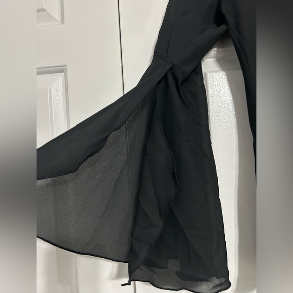Vintage Y2K Whimsigoth Suzy Shier Black Sheer Blouse Flowy Bell Sleeves Tie Neck - Picture 3 of 7